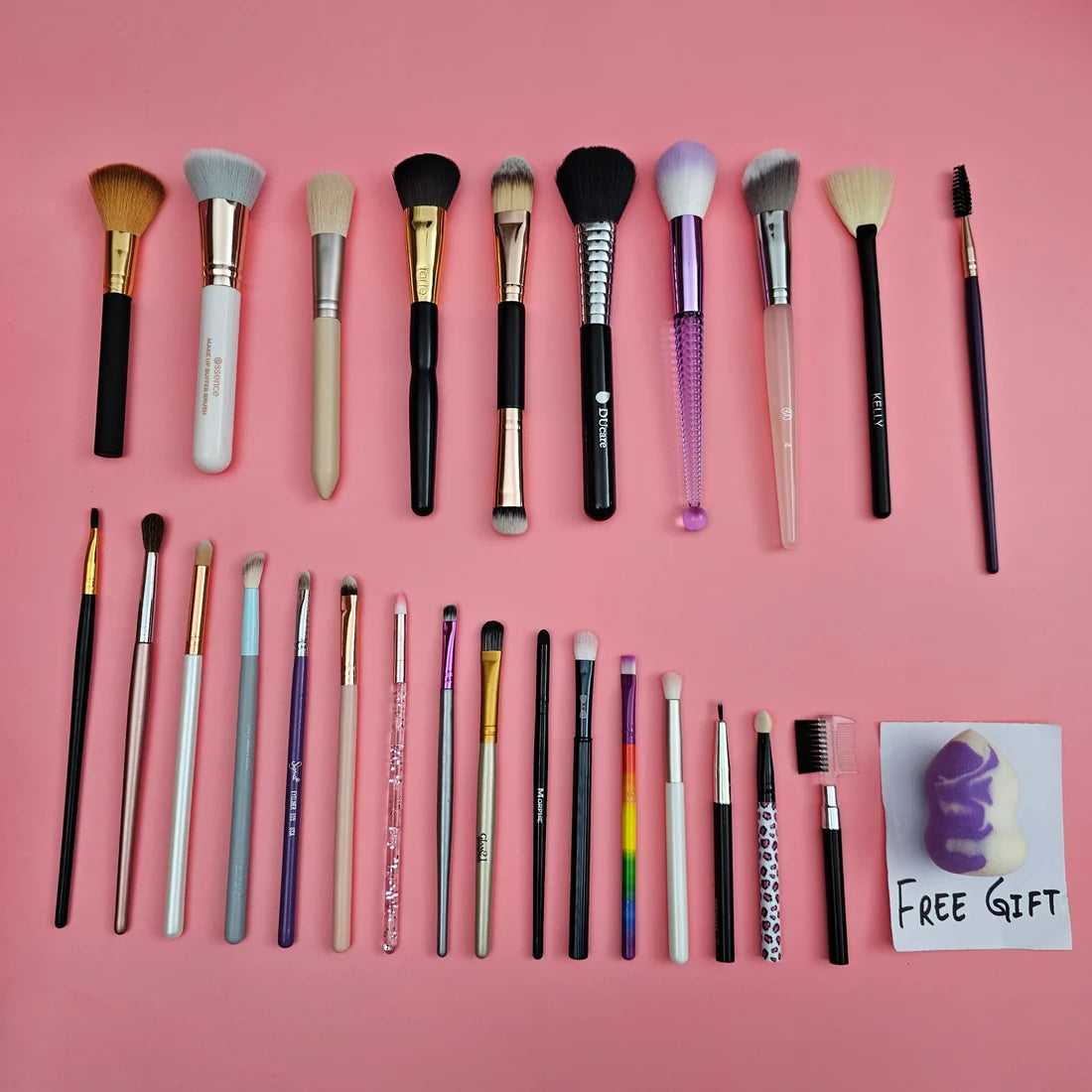 Branded Professional Makeup Brushes by Weight – Ultra-Soft, Available in KGs